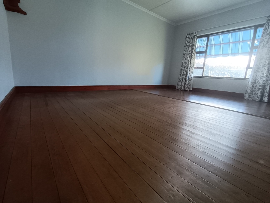 2 Bedroom Property for Sale in Westcliff Western Cape